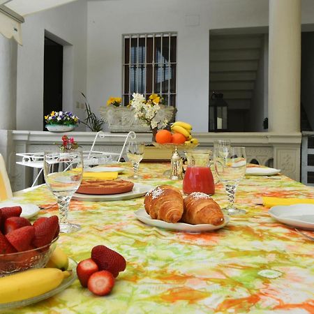 Il Terrazzo B&B Romagnano Sesia Exterior photo