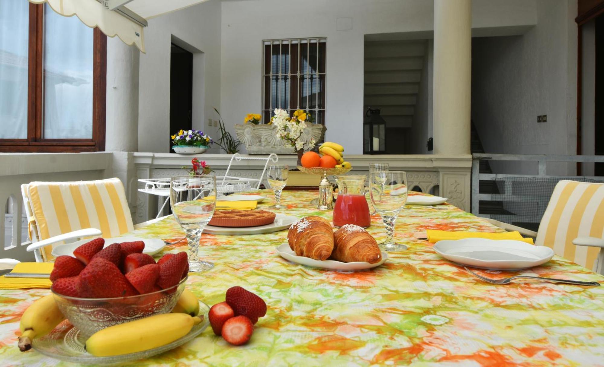 Il Terrazzo B&B Romagnano Sesia Exterior photo